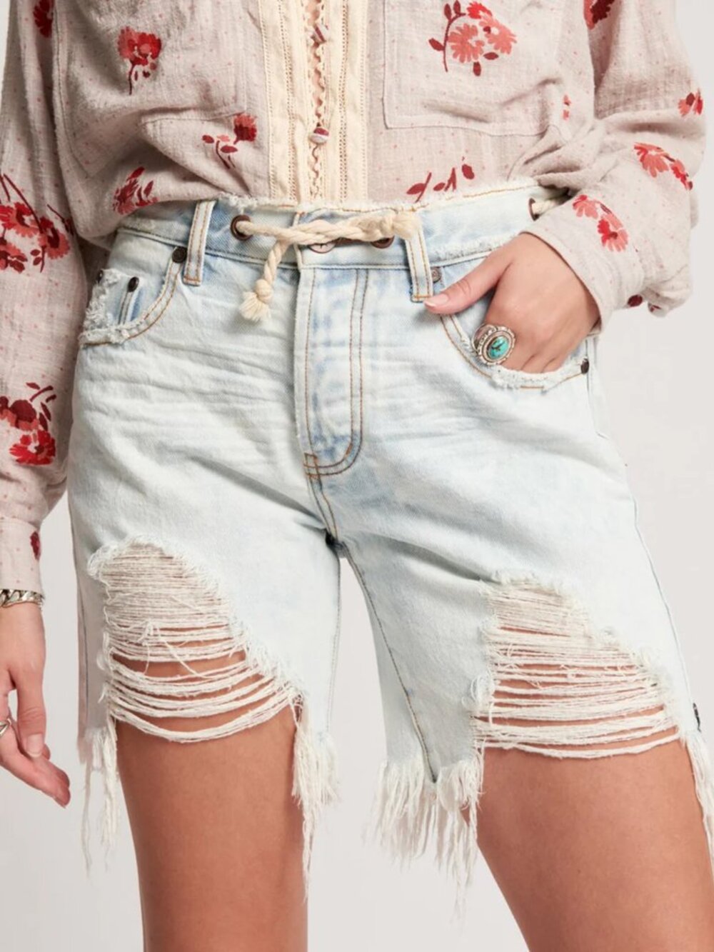 One Teaspoon Stevies Shorts - Size 24